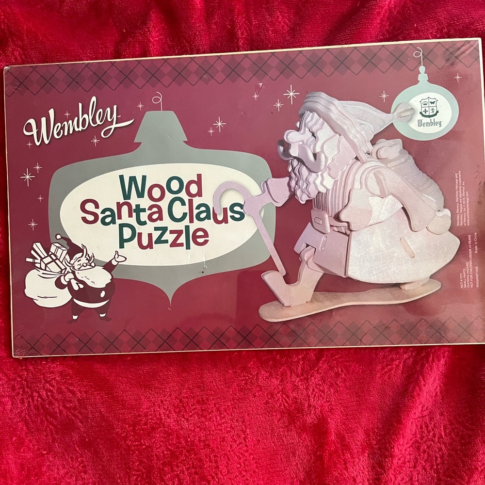 Wooden Santa Clays puzzle